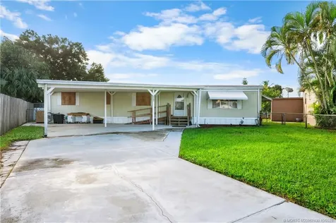 7757 SE Fork Drive Stuart FL 34997