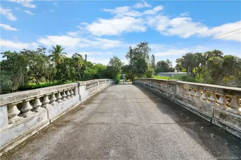 7757 SE Fork Drive Stuart FL 34997