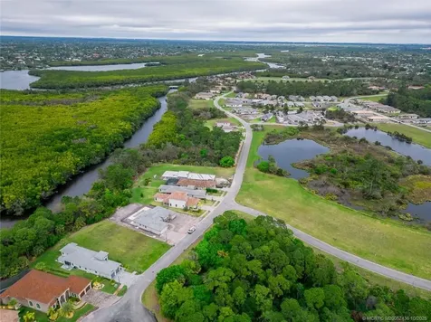 259 SE Via Bisento Port St Lucie FL 34952