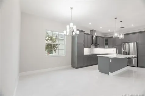 259 SE Via Bisento Port St Lucie FL 34952