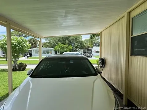 6201 Holly Lane Lantana FL 33462