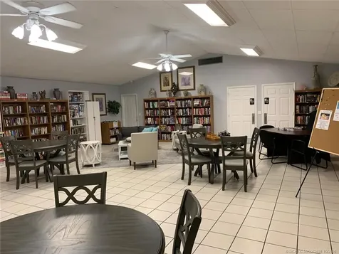 6201 Holly Lane Lantana FL 33462