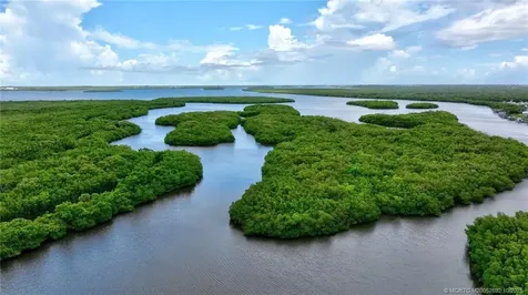 5049 N Highway A1a Fort Pierce FL 34949