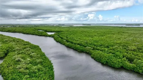 5049 N Highway A1a Fort Pierce FL 34949