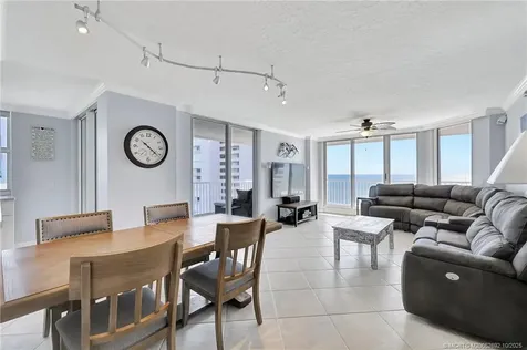 5049 N Highway A1a Fort Pierce FL 34949