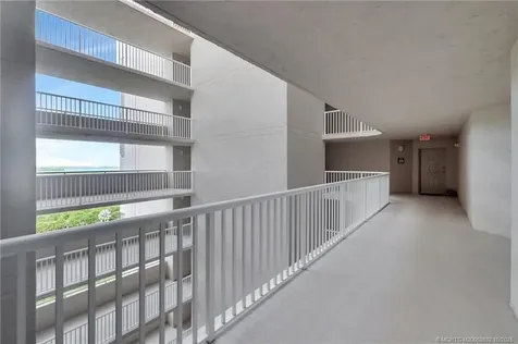 5049 N Highway A1a Fort Pierce FL 34949