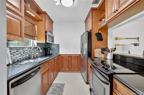 262 SE Monterey Avenue Stuart FL 34996