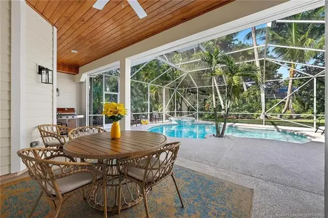 1418 NE Oak Bluff Lane Jensen Beach FL 34957