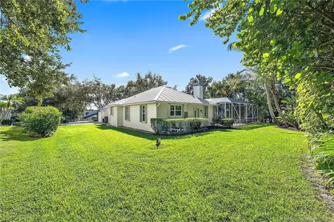 1418 NE Oak Bluff Lane Jensen Beach FL 34957