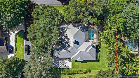 1418 NE Oak Bluff Lane Jensen Beach FL 34957