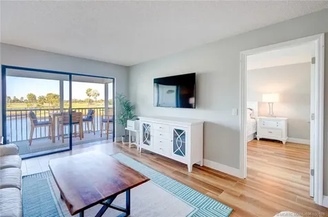 40 NE Plantation Road Stuart FL 34996