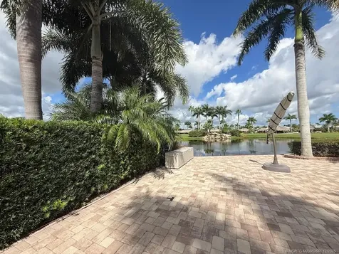 255 NW Hazard Way Port St Lucie FL 34986