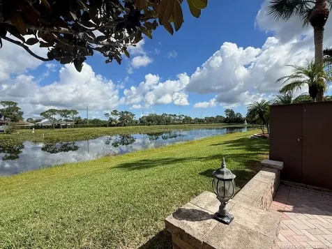 89 NW Boundary Drive Port St Lucie FL 34986