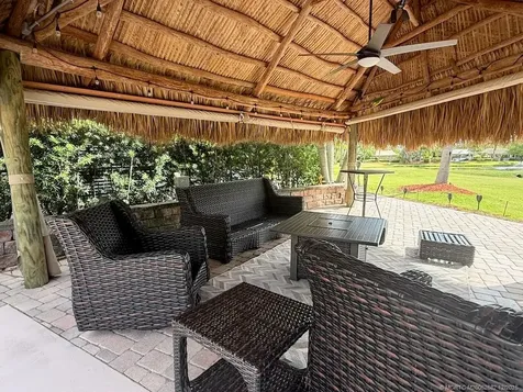 469 NW Sandtrap Lane Port St Lucie FL 34986