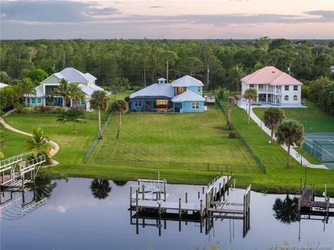 2441 SE North Lookout Boulevard Port St Lucie FL 34984