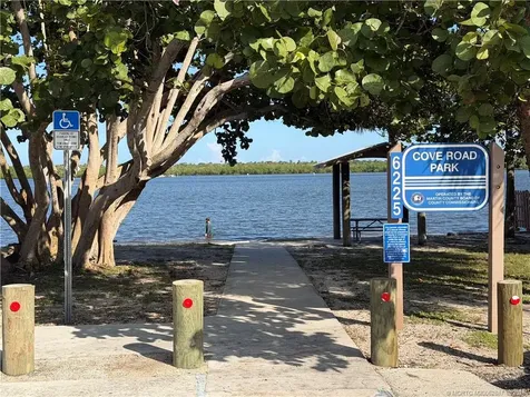 5374 SE Running Oak Circle Stuart FL 34997