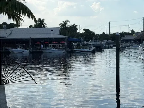 5374 SE Running Oak Circle Stuart FL 34997