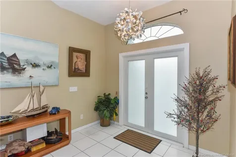 5374 SE Running Oak Circle Stuart FL 34997