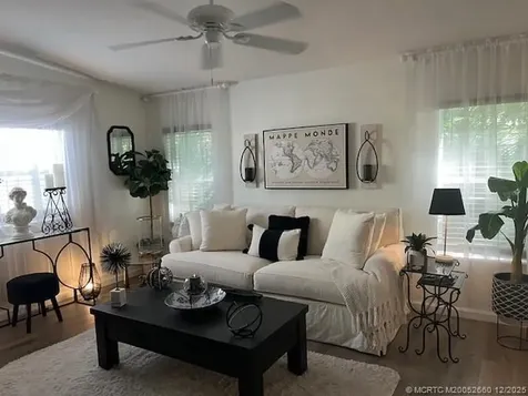 2555 Pga Boulevard Palm Beach Gardens FL 33410