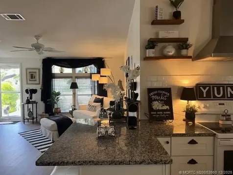 2555 Pga Boulevard Palm Beach Gardens FL 33410