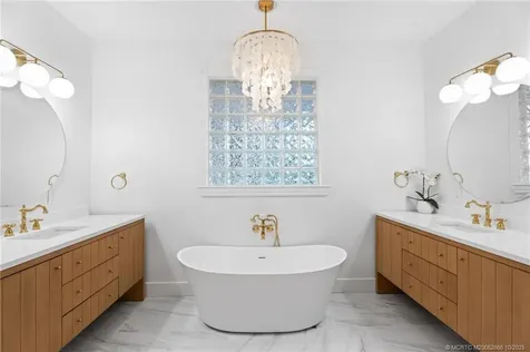 9355 SE Mercury Street Hobe Sound FL 33455