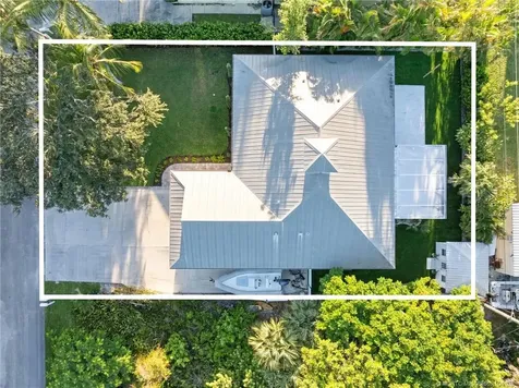 9355 SE Mercury Street Hobe Sound FL 33455