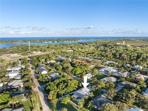 9355 SE Mercury Street Hobe Sound FL 33455