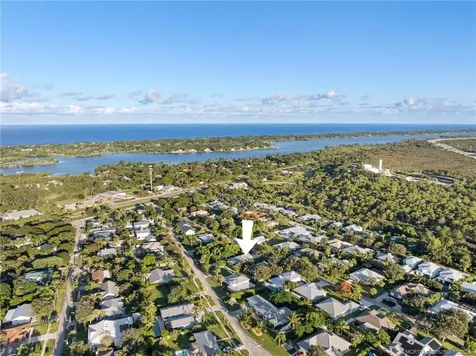 9355 SE Mercury Street Hobe Sound FL 33455