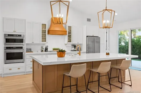 9355 SE Mercury Street Hobe Sound FL 33455