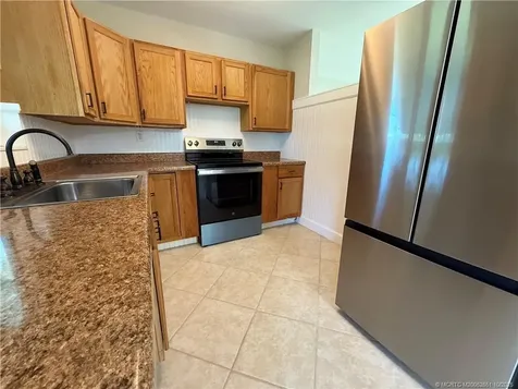 2519 SE Madison Street Stuart FL 34997