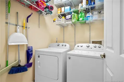 691 NW Red Pine Way Jensen Beach FL 34957