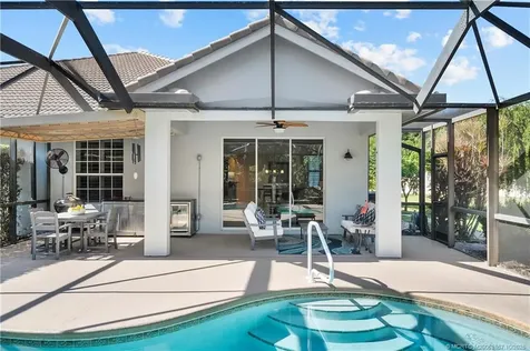 691 NW Red Pine Way Jensen Beach FL 34957