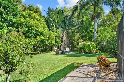 691 NW Red Pine Way Jensen Beach FL 34957