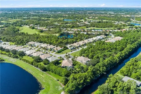 691 NW Red Pine Way Jensen Beach FL 34957