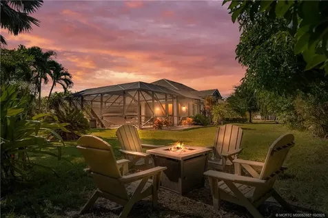 691 NW Red Pine Way Jensen Beach FL 34957