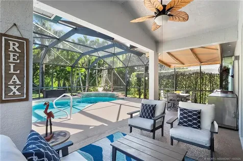 691 NW Red Pine Way Jensen Beach FL 34957