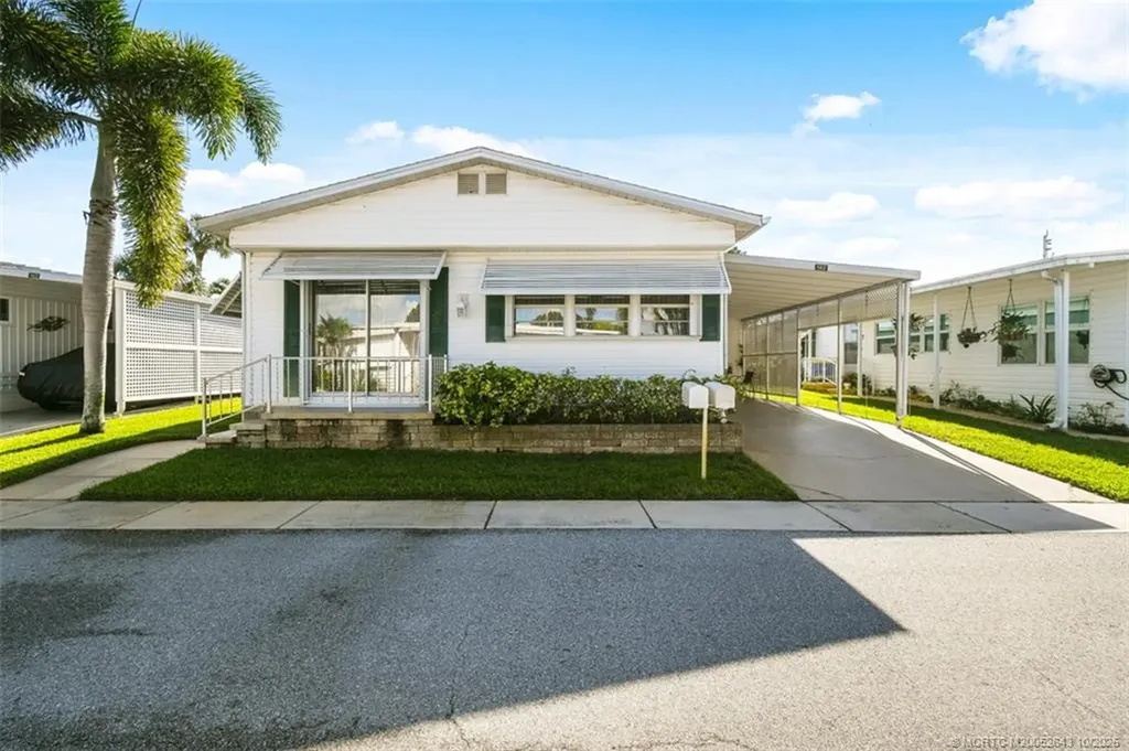 4300 SE Saint Lucie Boulevard Stuart FL 34997