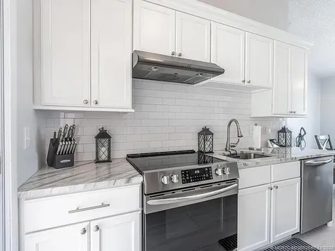 1302 SE Belcrest Street Port St Lucie FL 34952