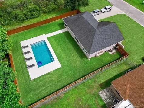 1302 SE Belcrest Street Port St Lucie FL 34952