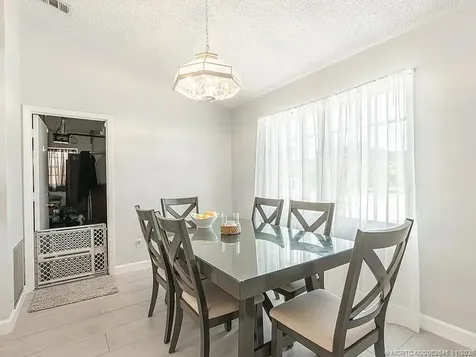 1302 SE Belcrest Street Port St Lucie FL 34952