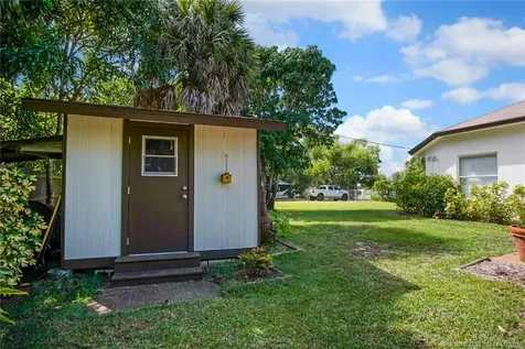 2097 SE Dranson Circle Port St Lucie FL 34952