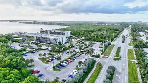 3792 NE Ocean Boulevard Jensen Beach FL 34957