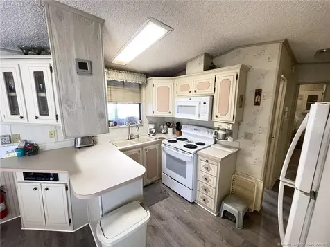 943 Nettles Boulevard Jensen Beach FL 34957