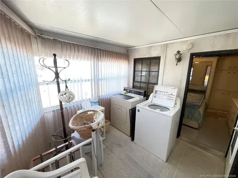 943 Nettles Boulevard Jensen Beach FL 34957