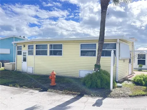 943 Nettles Boulevard Jensen Beach FL 34957