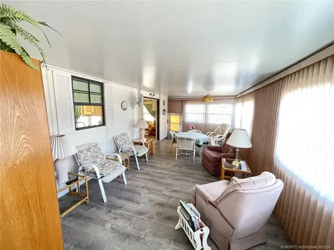 943 Nettles Boulevard Jensen Beach FL 34957