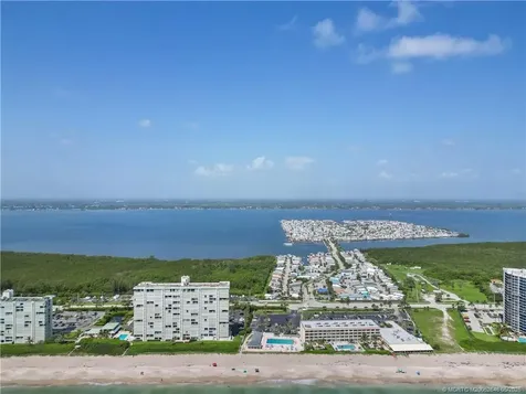 943 Nettles Boulevard Jensen Beach FL 34957