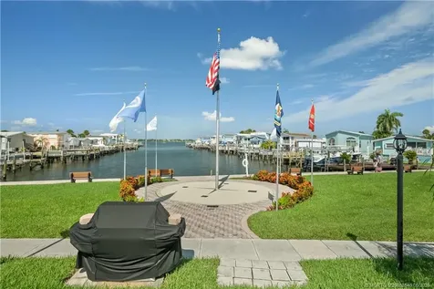 943 Nettles Boulevard Jensen Beach FL 34957