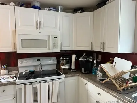 6315 S Ash Lane Lantana FL 33462