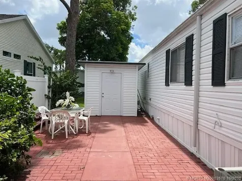 6315 S Ash Lane Lantana FL 33462